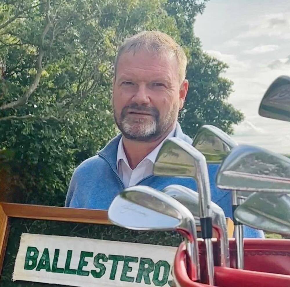 Meet your Posher, Gary